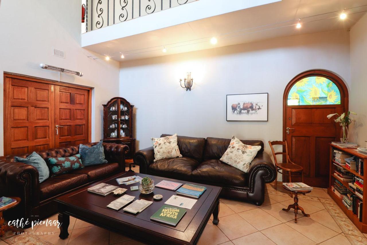 A Tuscan Villa Guest House Fish Hoek Exterior photo